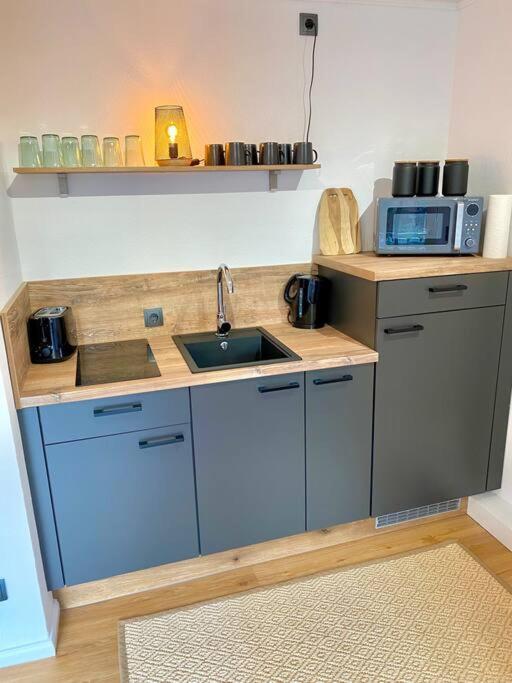 Ferienwohnung Emelie Fuer 2 Personen เอเซินส์ ภายนอก รูปภาพ
