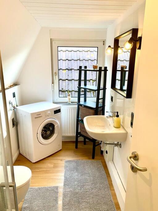 Ferienwohnung Emelie Fuer 2 Personen เอเซินส์ ภายนอก รูปภาพ